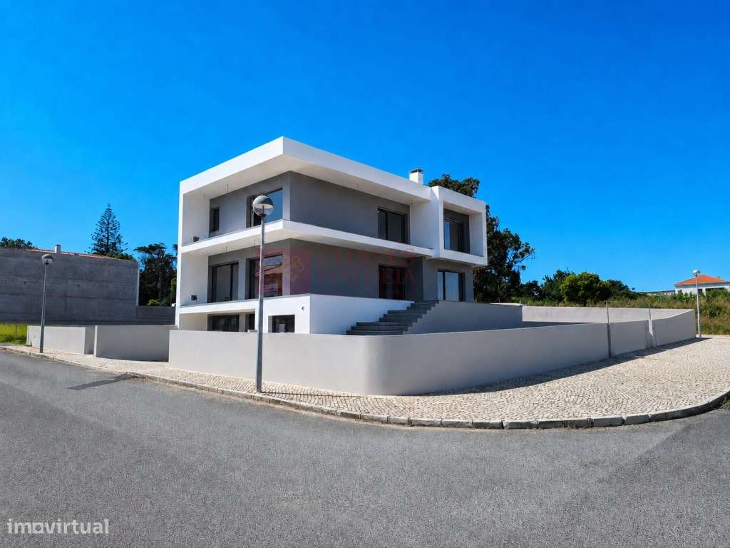 Ericeira - Sto isidoro - Moradia T4 com vista de campo-0