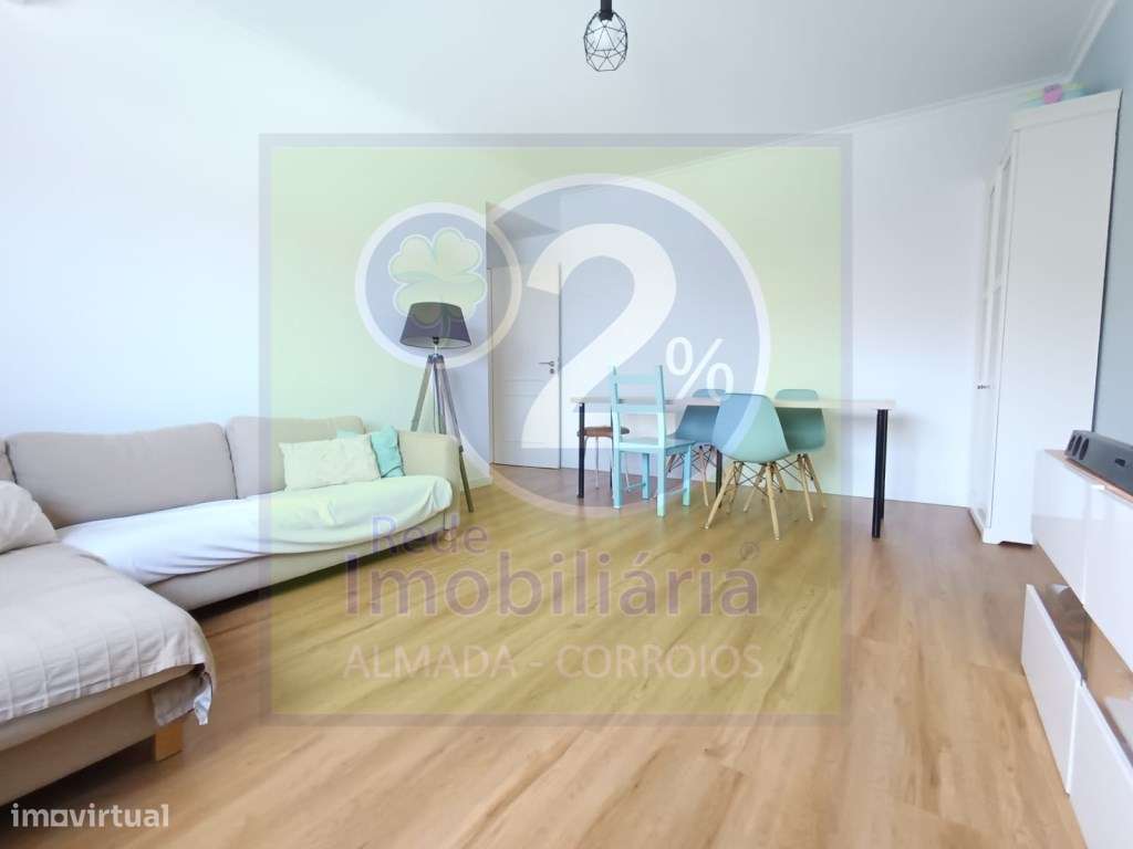 Apartamento T3, boas áreas-3