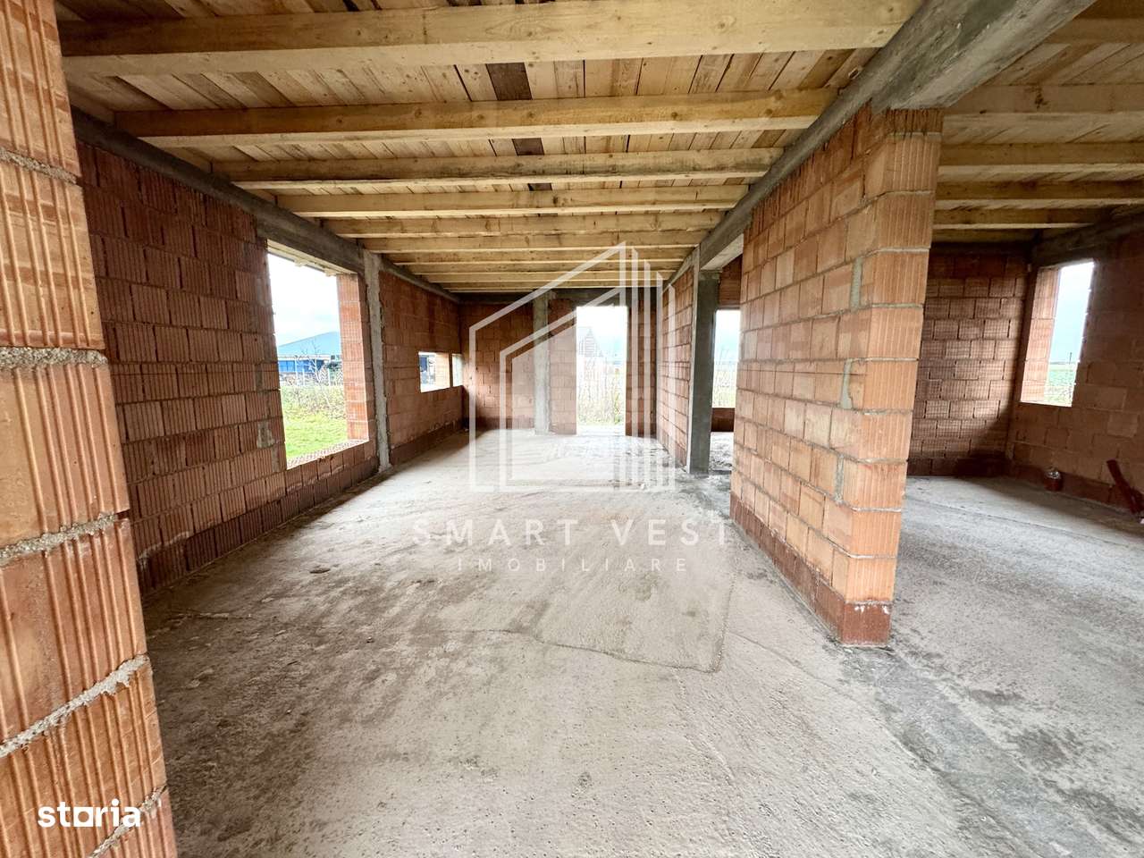 Casa in rosu tip mediteranean | 120 mp | Zona Vetis - Imagine principală: 4/15