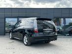 Mitsubishi Grandis 2.4 Intense - 11