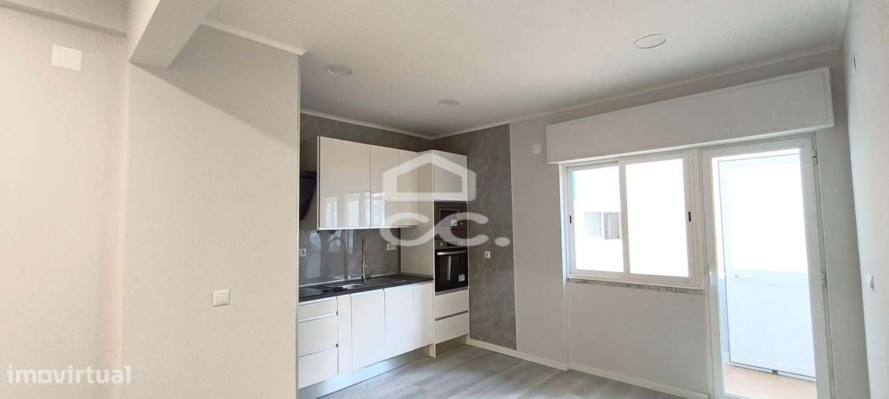 Apartamento T1 Amadora-31