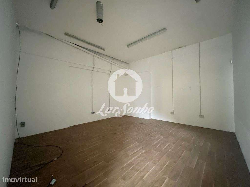 Armazém com 200m2 em Azurara - Vila do Conde! - Grande imagem: 5/8