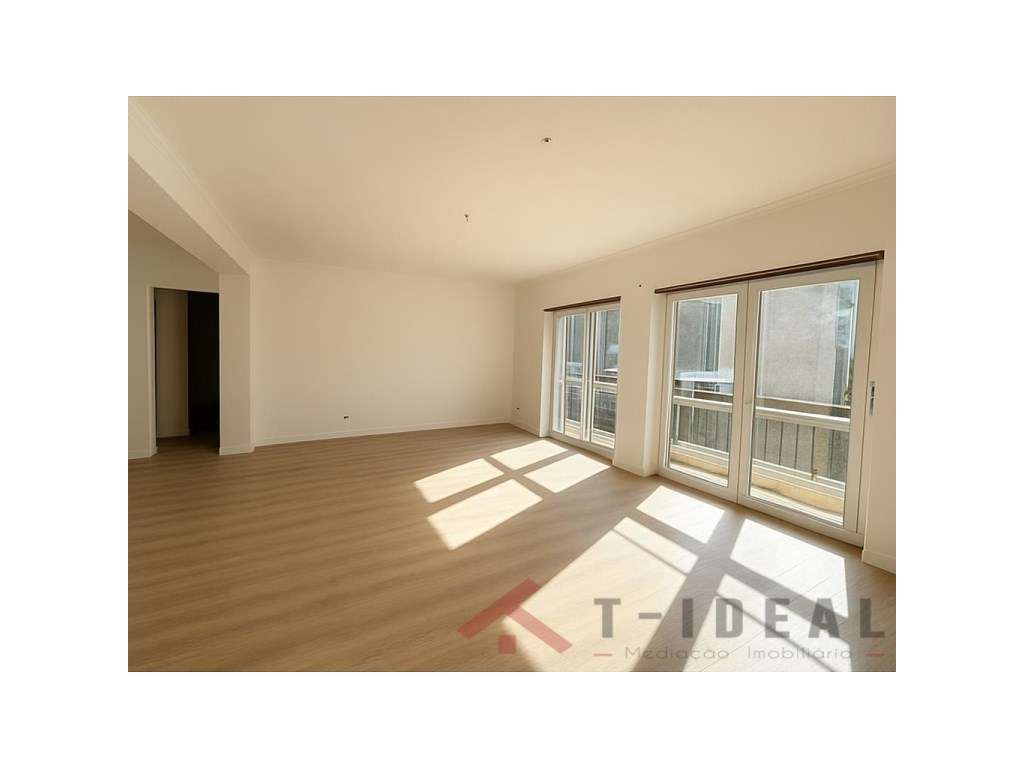Apartamento T1 no Centro da Lourinhã - Grande imagem: 5/9