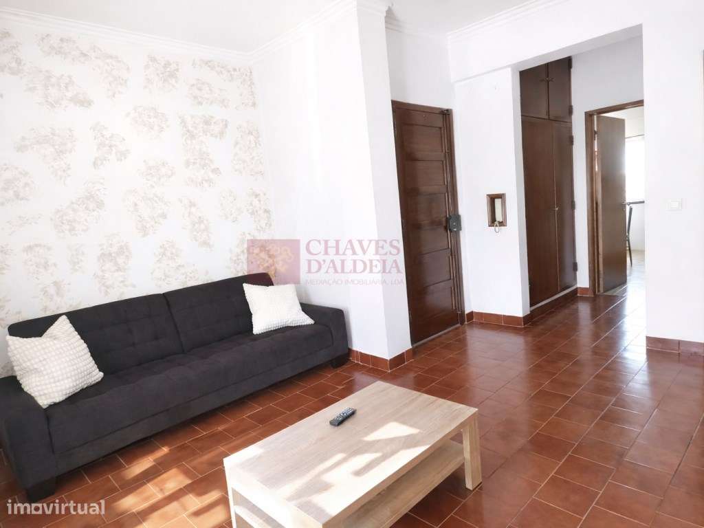 ERICEIRA - T1 mobilado - Centro Vila - a 50m da Praia do Sul - Grande imagem: 3/11