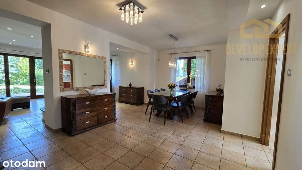 Dom do wprowadzenia w idealnej lokalizacji-15