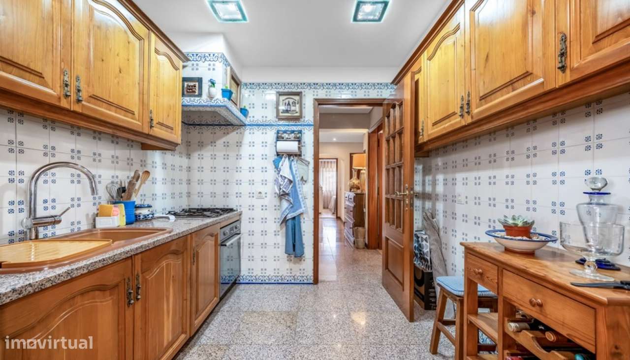 Moderna Penthouse T3 à venda no centro de Tavira, Algarve-12
