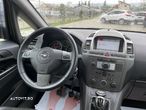 Opel Zafira - 11