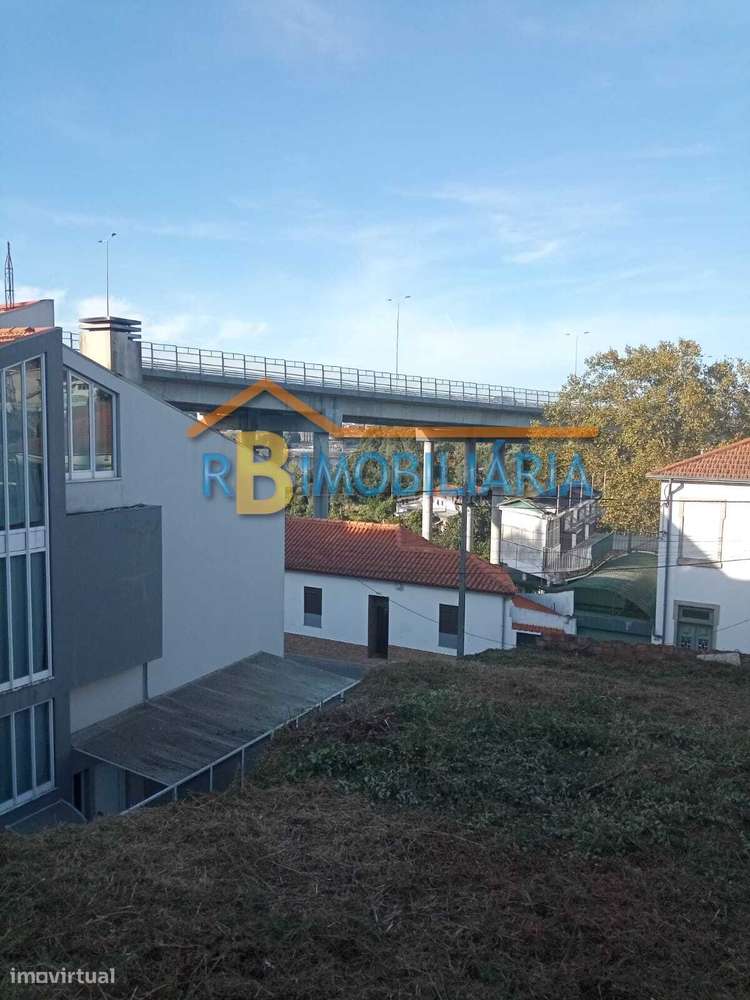 Dois Lotes para Construção em Oliveira do Douro – Vila Nova de Gaia-4