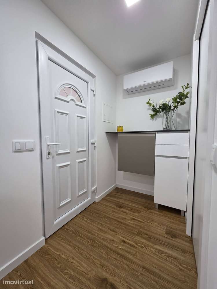 T1+1 em Olhos de Água a 1 km da Praia da Falésia - Grande imagem: 2/18