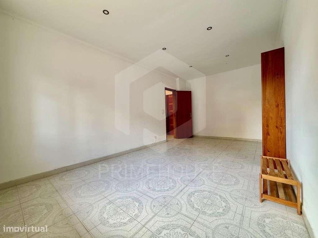 Apartamento T1 Rés do Chão no Seixal, Amora.-16