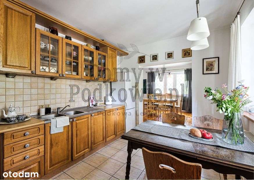 Piękna działka z dwoma domami (głównym i gospodarczym).-6