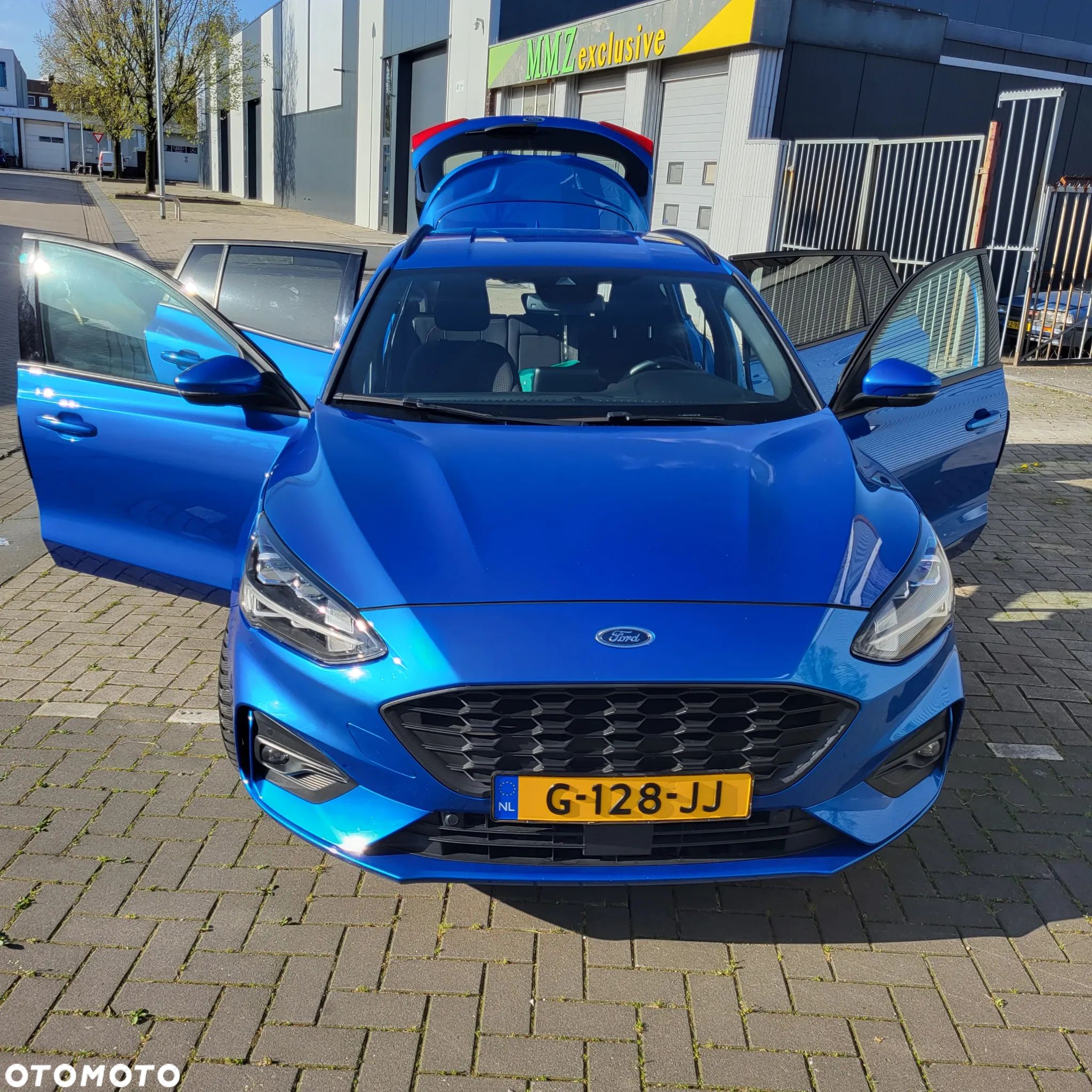 Ford Focus 1.5 EcoBoost ST-Line - 1