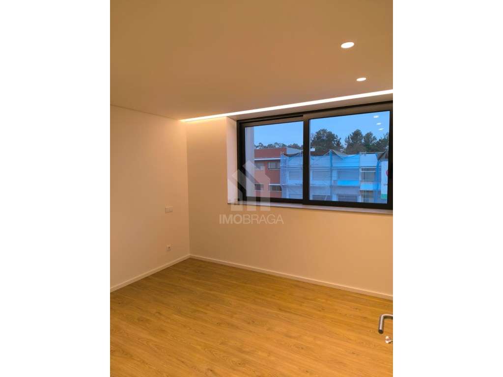 Venda Apartamento T3 Novo, em Ferreiros - Pronto a Habitar-19