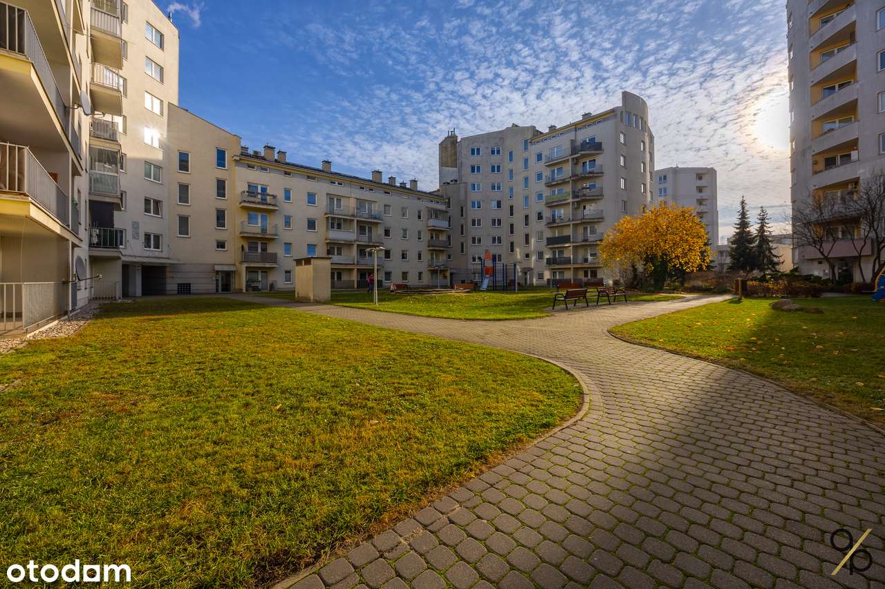 Przestronne 3 pokoje 74 m² z garażem i komórką – świetna lokalizacja!-15