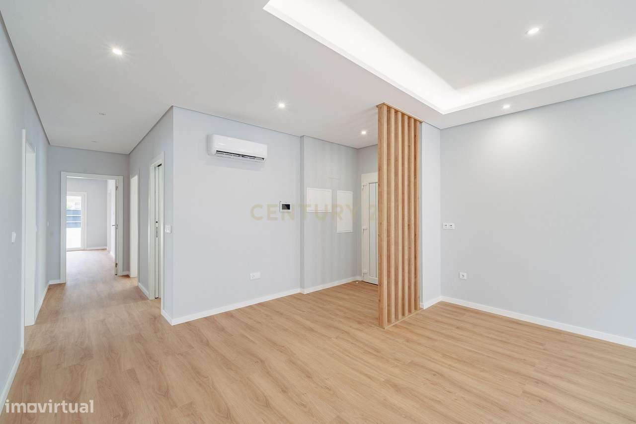 Moradia Nova térrea T3+1 em Fernão Ferro, Seixal-30
