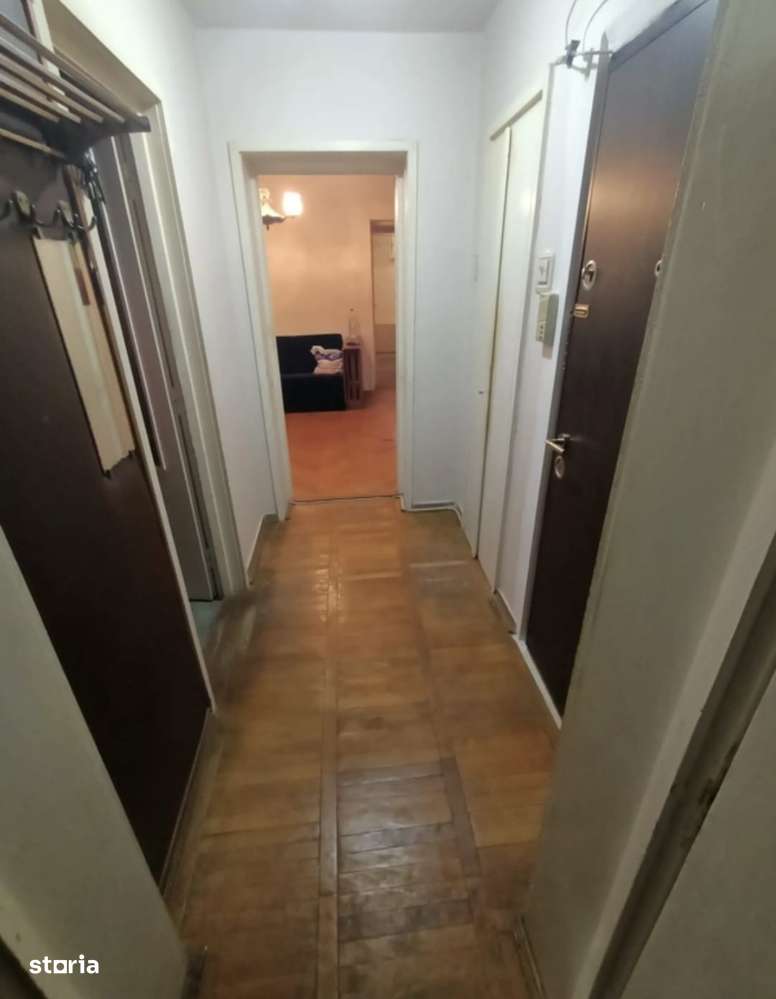 Vând apartament cu trei camere în centrul Timișoarei lângă medicina-6