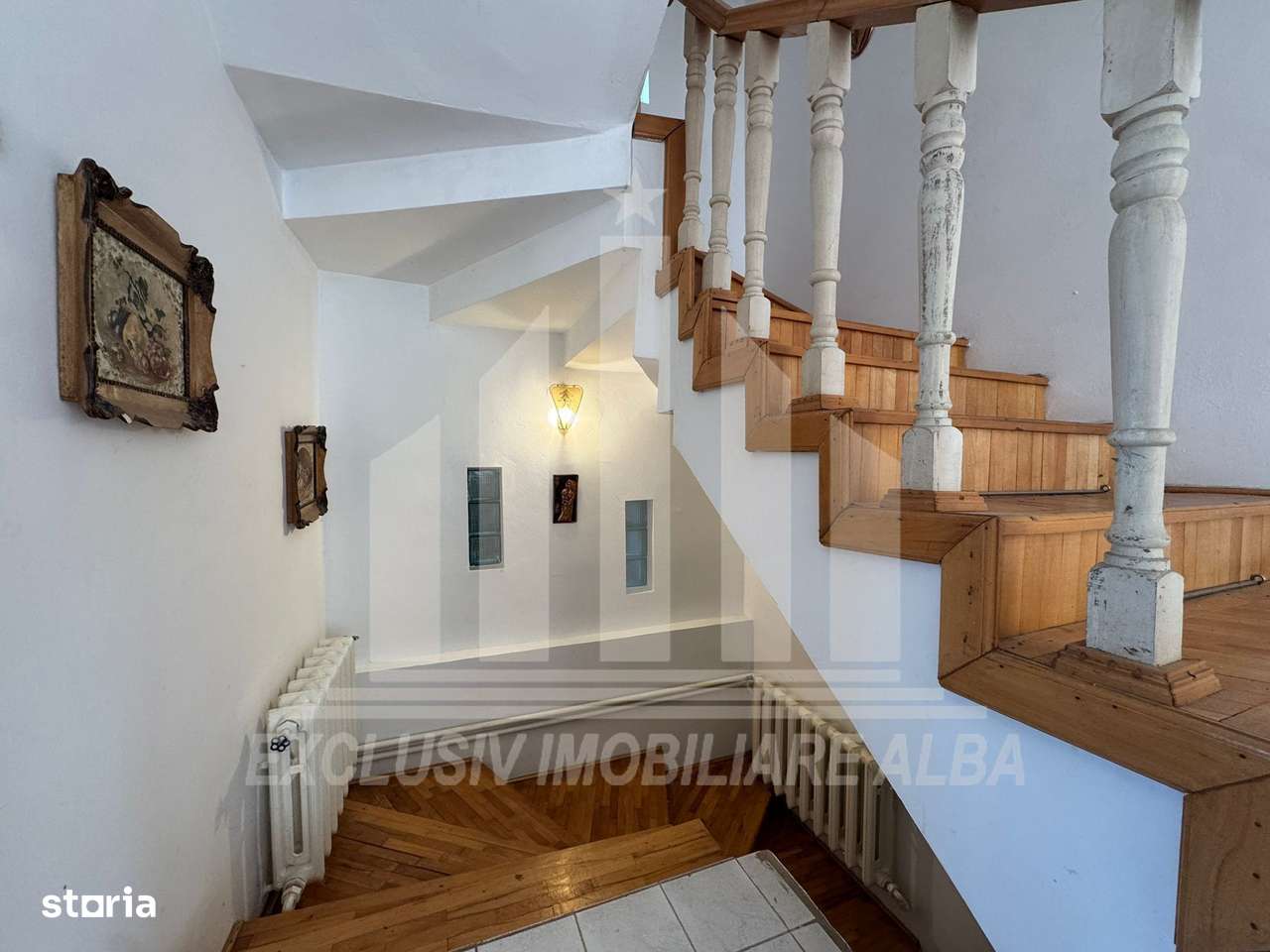 Casa individuala | Pensiune | 320 mp | 750 mp teren | Cetate-17