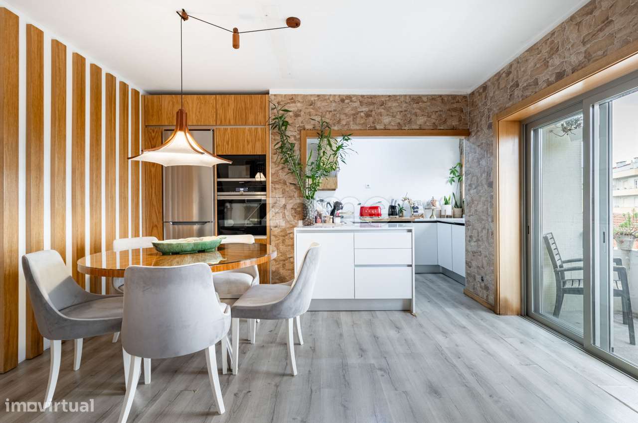 T3 Suíte Remodelado e com Terraço em São João da Madeira - Grande imagem: 3/27