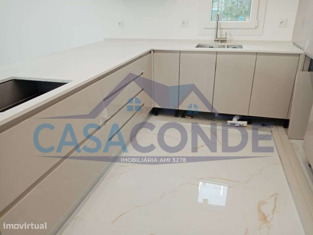 Moradia Isolada Duplex C/Piscina-51