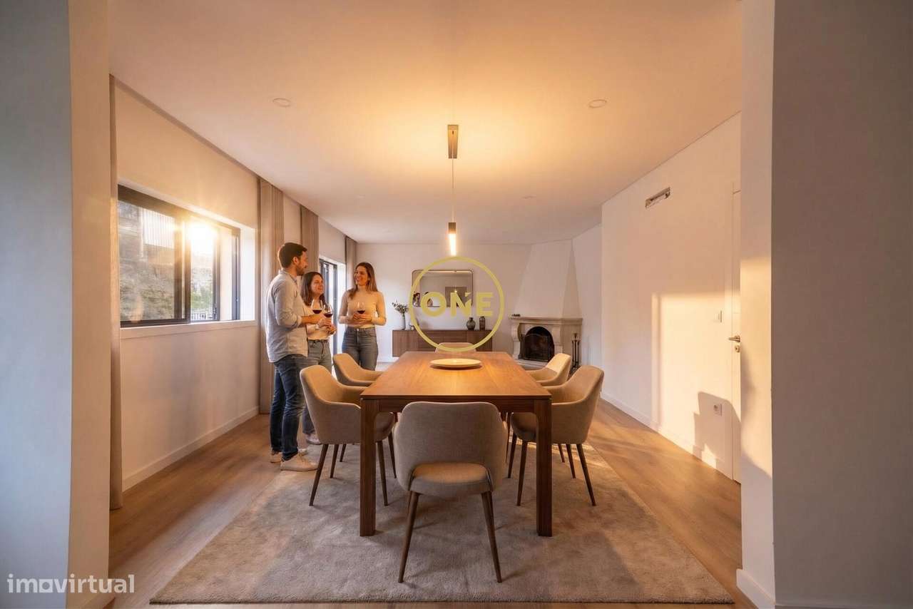 Moradia Bi-Familiar Isolada | Paços de Ferreira | 495.000,00€ - Grande imagem: 5/28