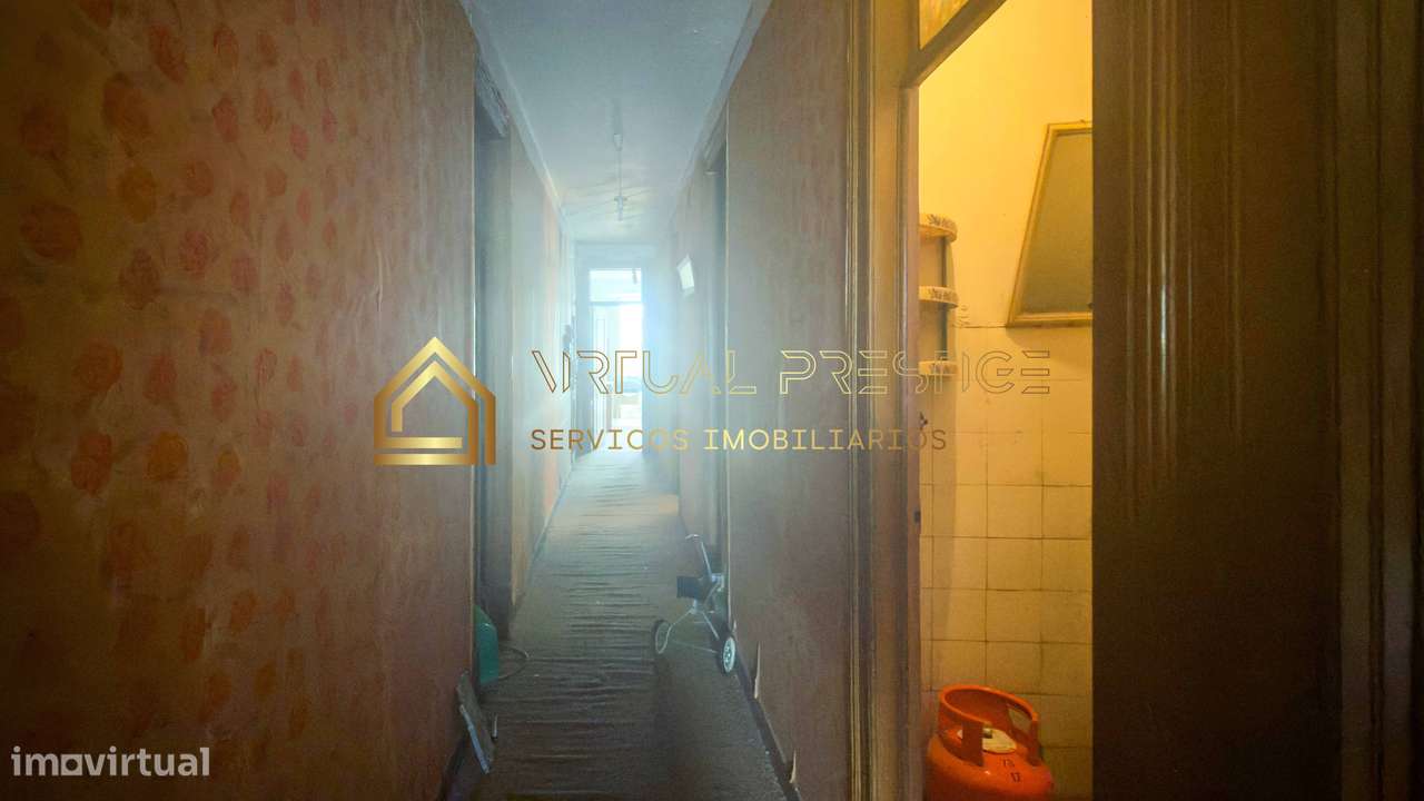 Apartamento T5 de origem com vista sobre Lisboa | Graça/Arroios - Grande imagem: 4/6