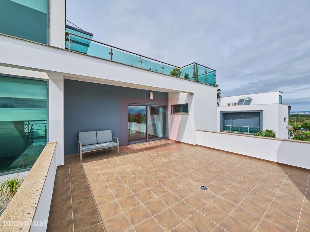 Moradia T4 de Luxo com piscina inserida no condominio privado em Sã...-49