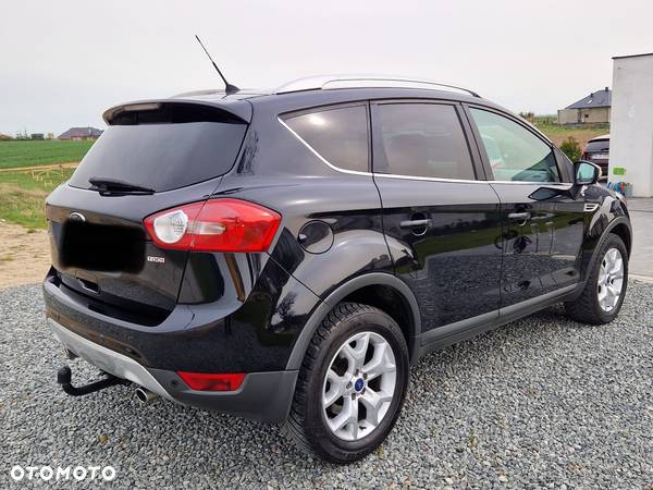 Ford Kuga 2.0 TDCi 2x4 Titanium - 3