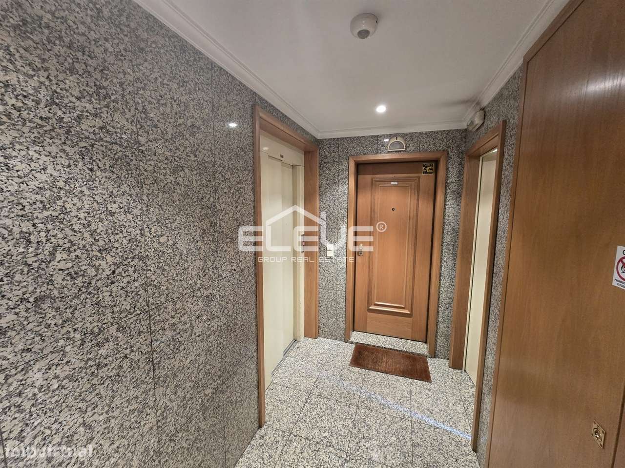 Espetacular T3 ao Metro Santo Ovideo-28