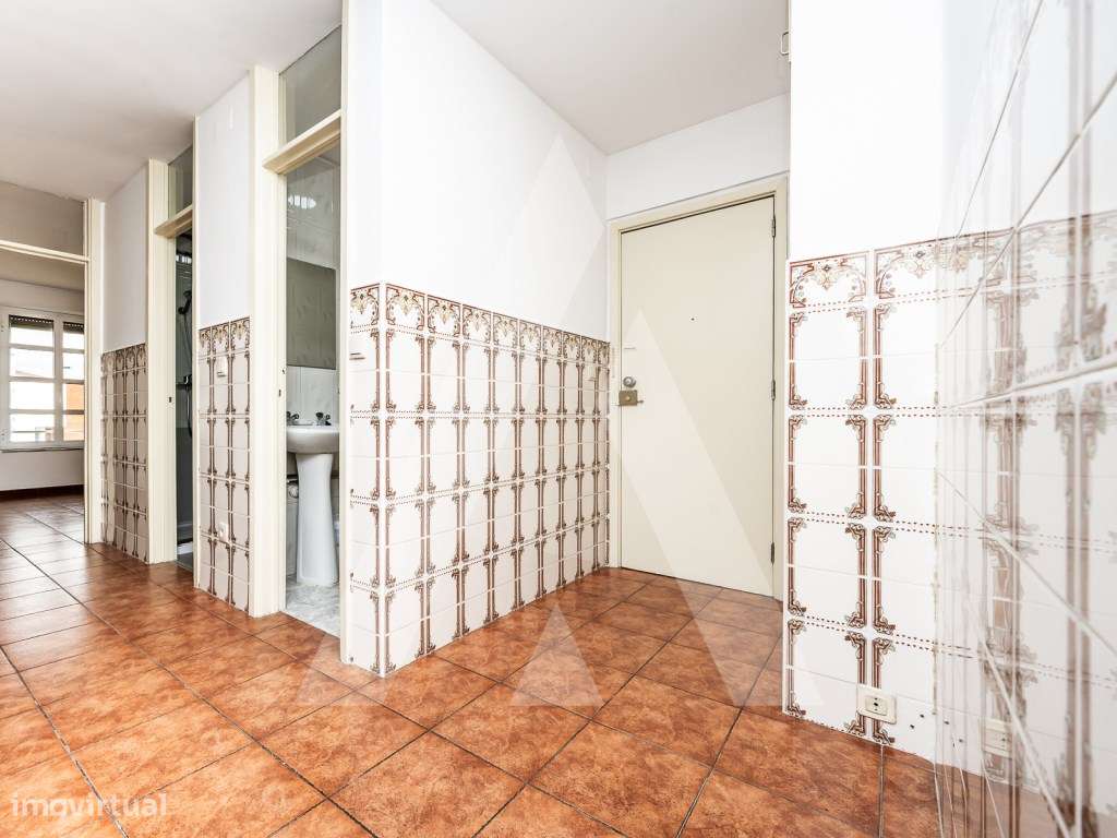 Apartamento T4 próximo ás escolas - Ovar-5