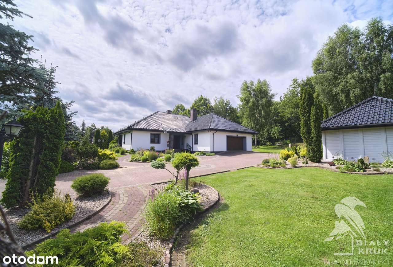 Piękny Dom pod Toruniem z prywatnym lasem – Okazja!-5