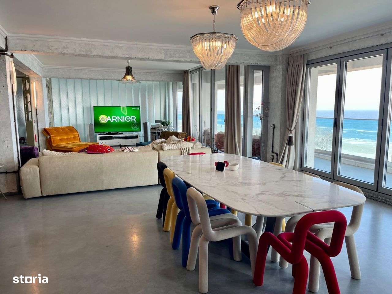 Apartament cu 3 camere, terasa si vedere la mare - Imagine principală: 5/20