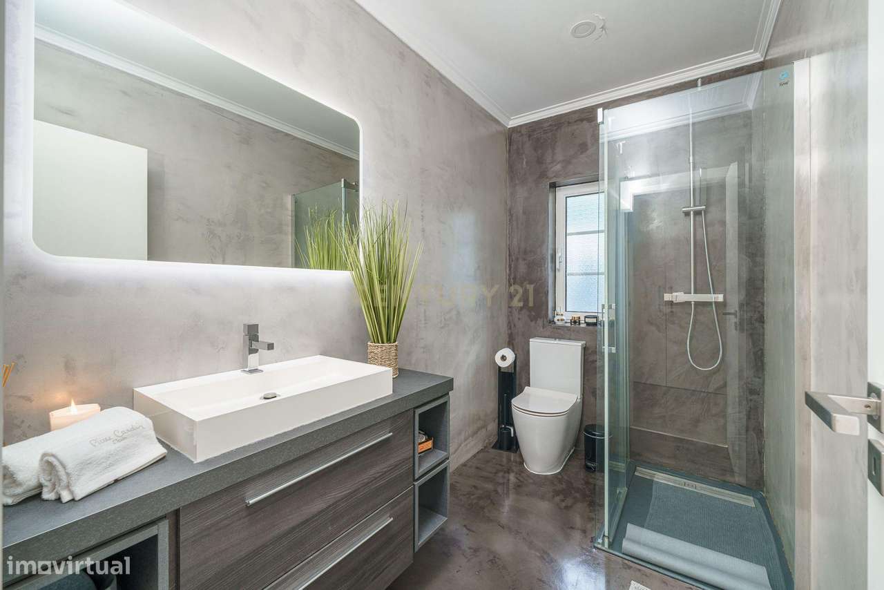 Moradia T4 de charme no Vale Ana Gomes, em Setúbal-11