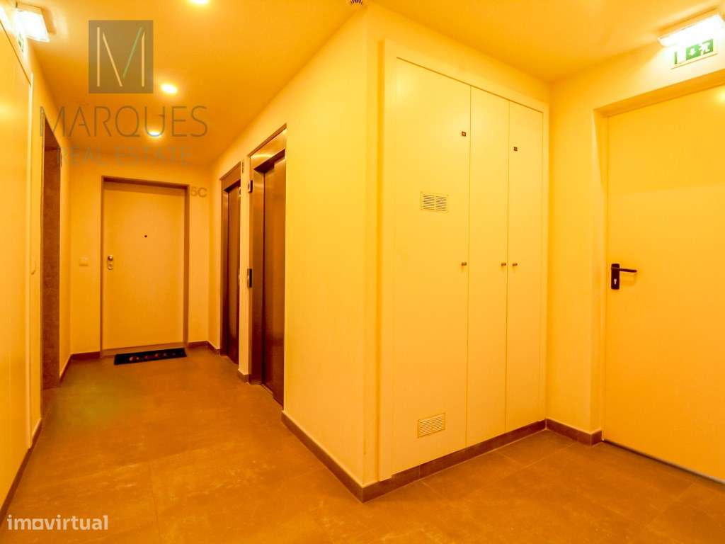 Apartamento T2+1 Duplex em condomínio fechado na Quinta da Trindade...-25