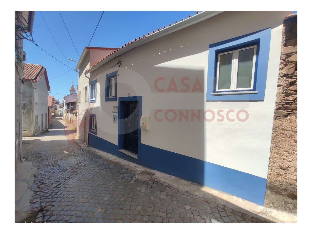 Moradia T3 , zona tranquila.-26