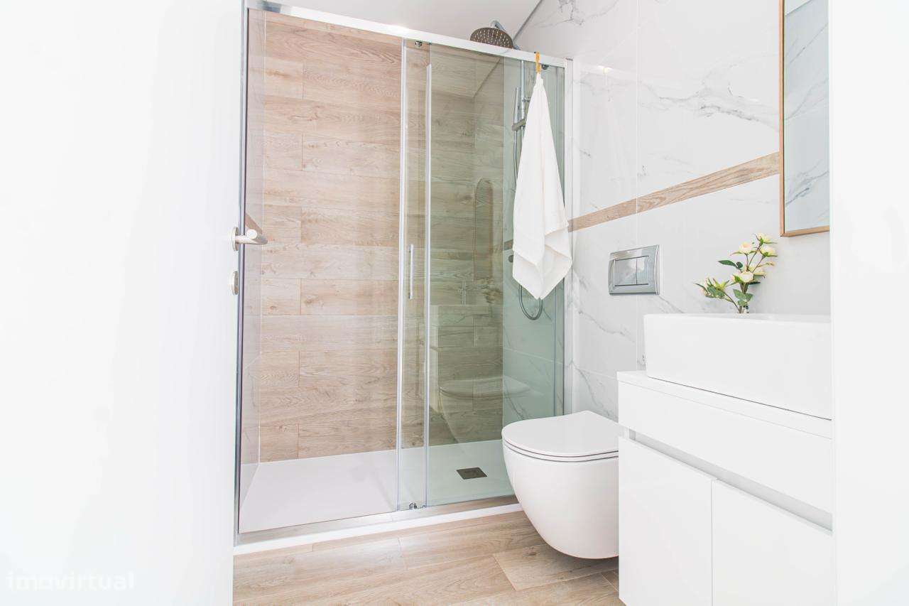 T2 NOVO COM VARANDA E GARAGEM - PRONTO A ESCRITURAR-14