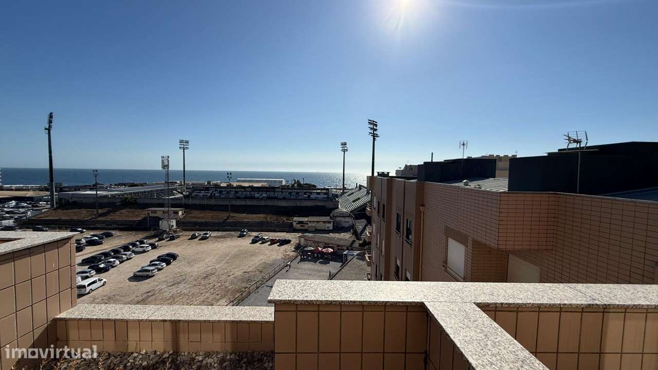 Apartamento T3 Duplex (Terraço e Vista Mar)-22