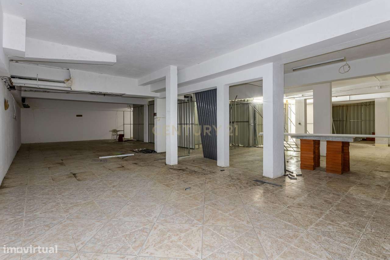 Garagem com Negócio em Funcionamento e Elevado Potencial de Rentabilid-15