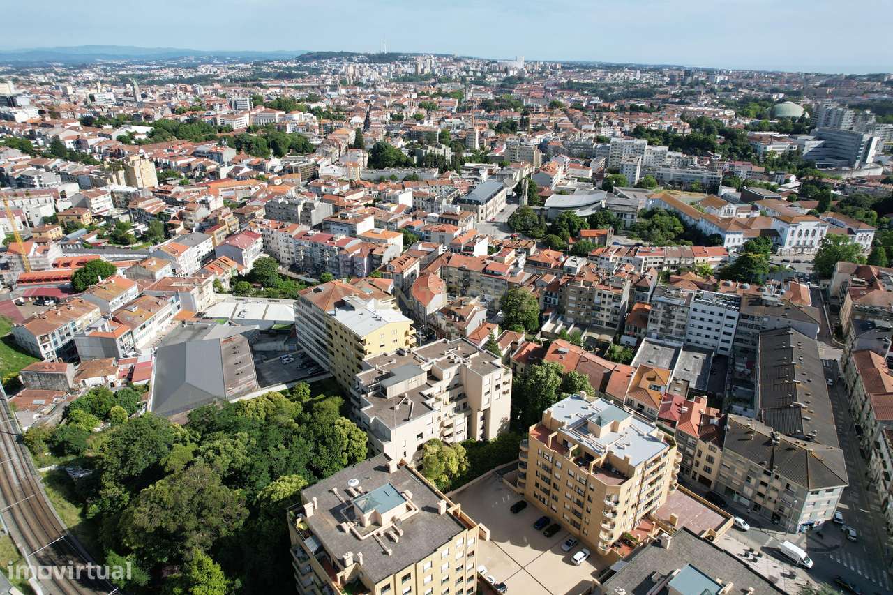 Excelente T1 com Terraço de 68 m² e Lugar de Garagem-20