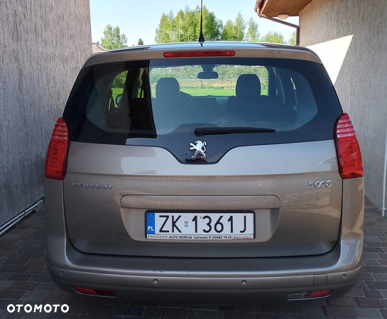 Peugeot 5008 - 4