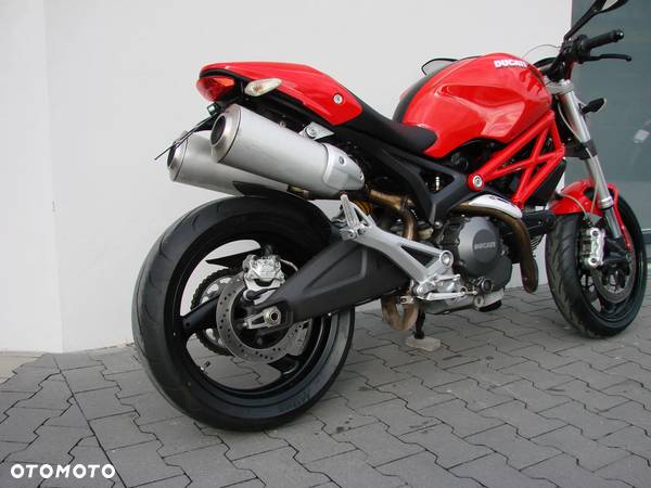 Ducati Monster - 8