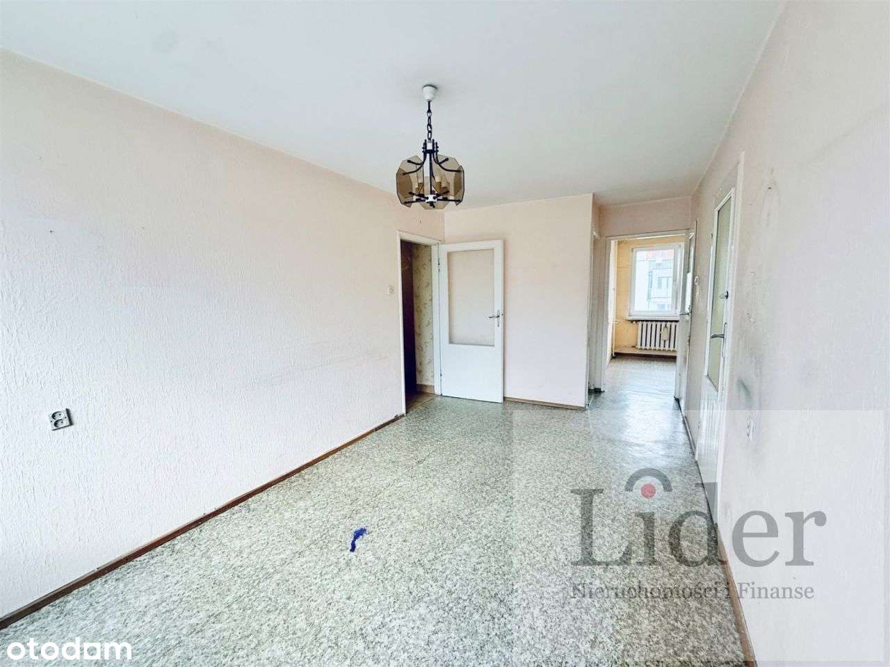 Mieszkanie na sprzedaż w ścisłym centrum miasta-6