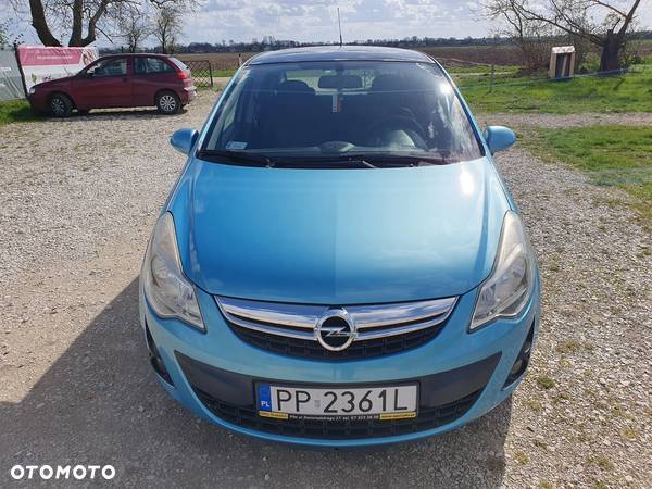 Opel Corsa 1.4 16V Color Edition - 9