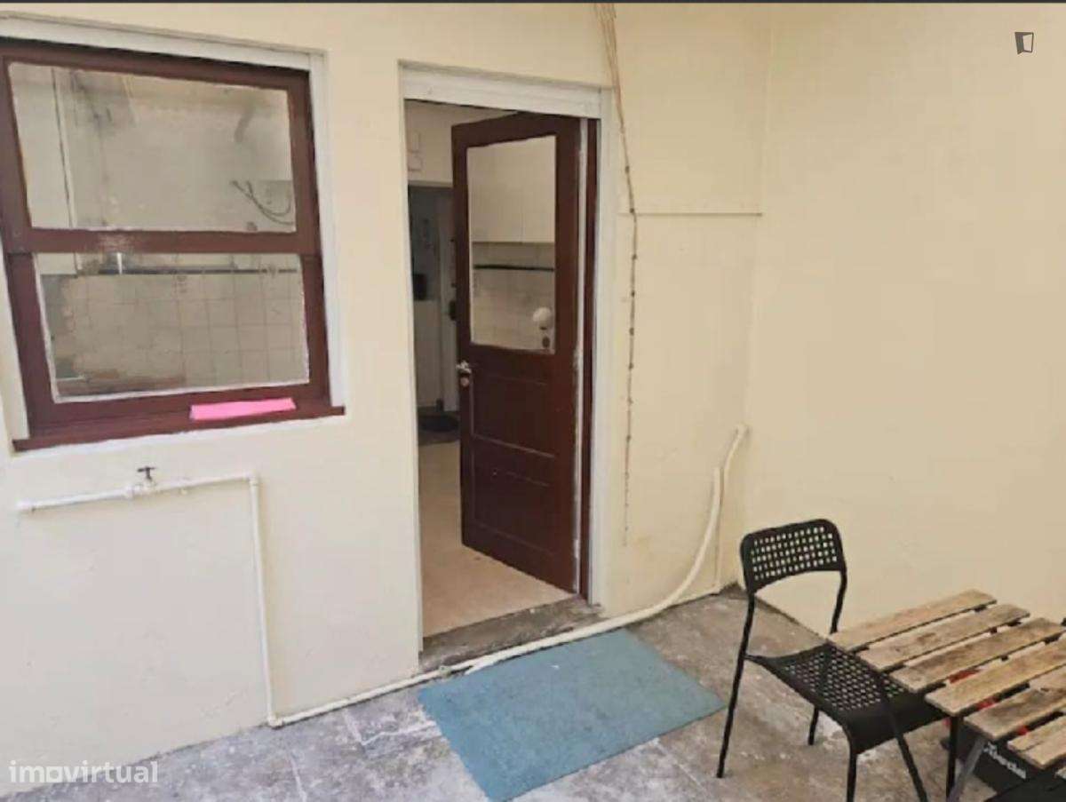 Apartamento com 3 quartos - localizado em Porto - Grande imagem: 5/10