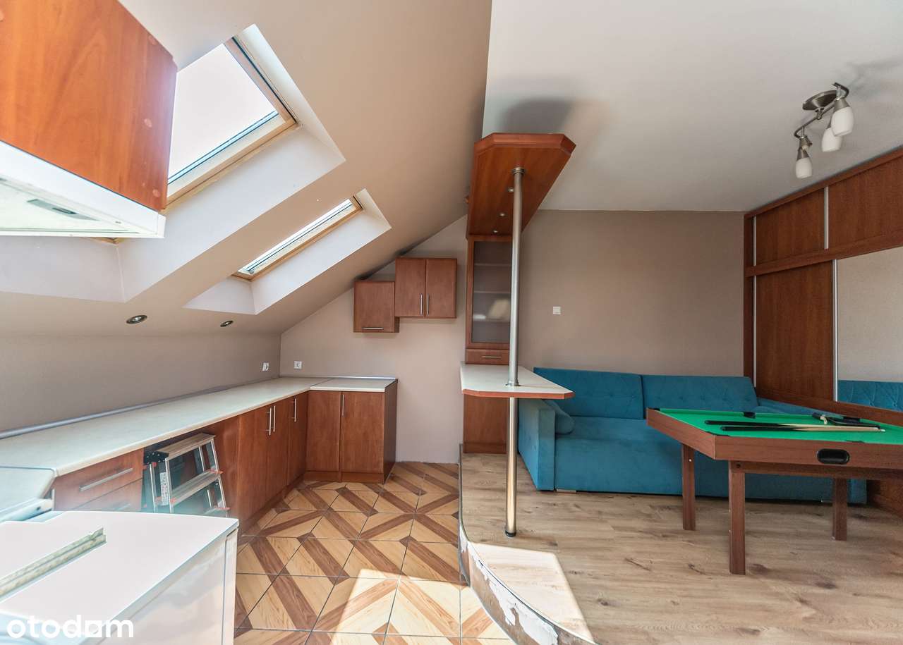 Dom na dużej działce w Bystrej, widoki na góry-16