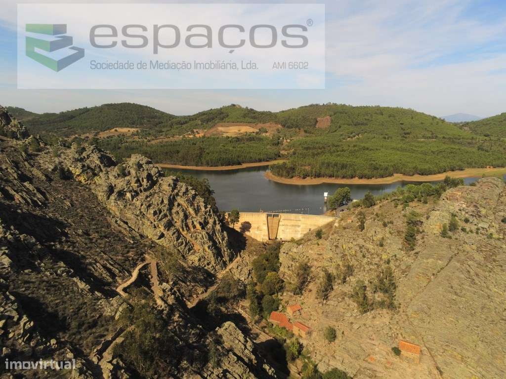 Casa antiga em aldeia histórica - Penha Garcia - Grande imagem: 4/22