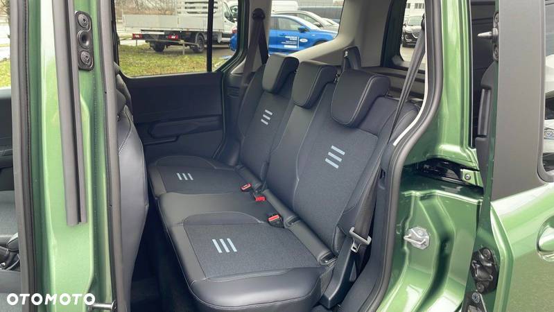 Ford Tourneo Courier - 13