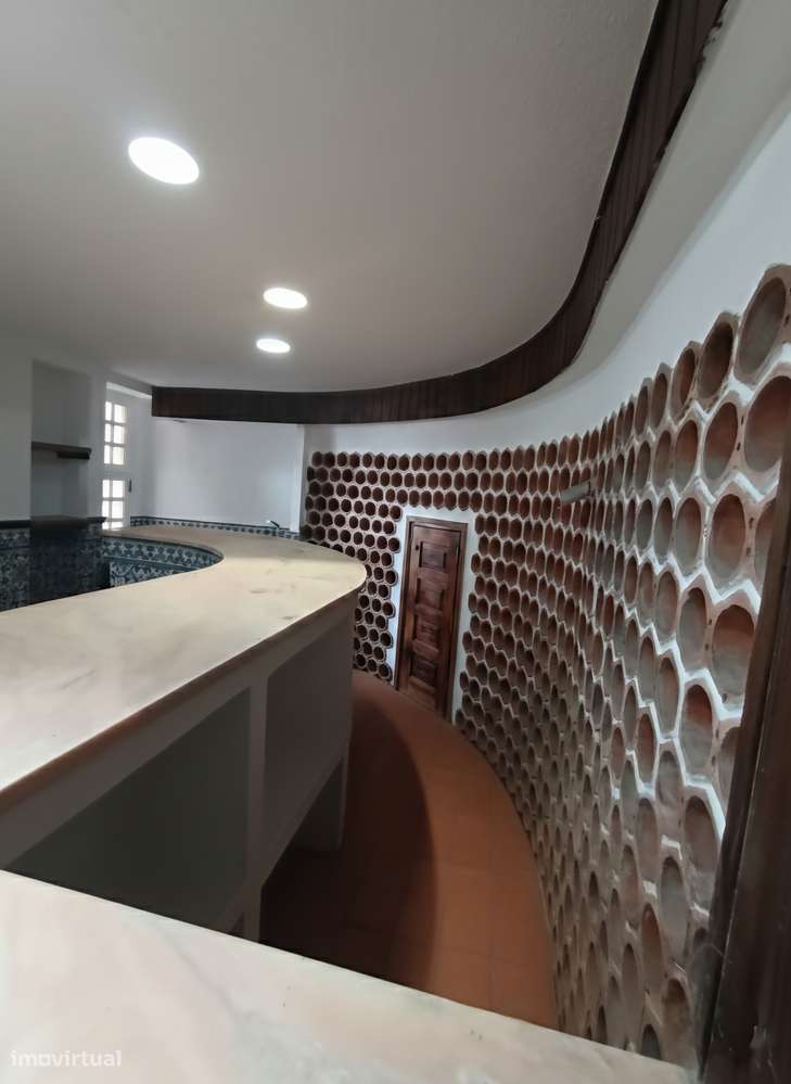 Moradia T5 Única com Piscina e Vista Mar - Grande imagem: 5/32