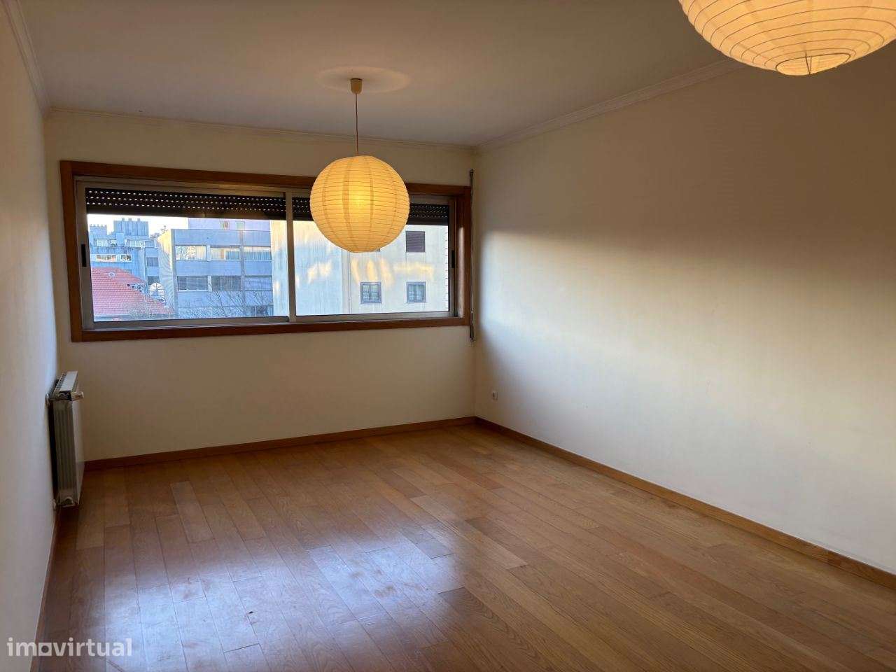 Bom T2 c/ L. Garagem a escassos metros do mar em Matosinhos Sul jun... - Grande imagem: 4/17