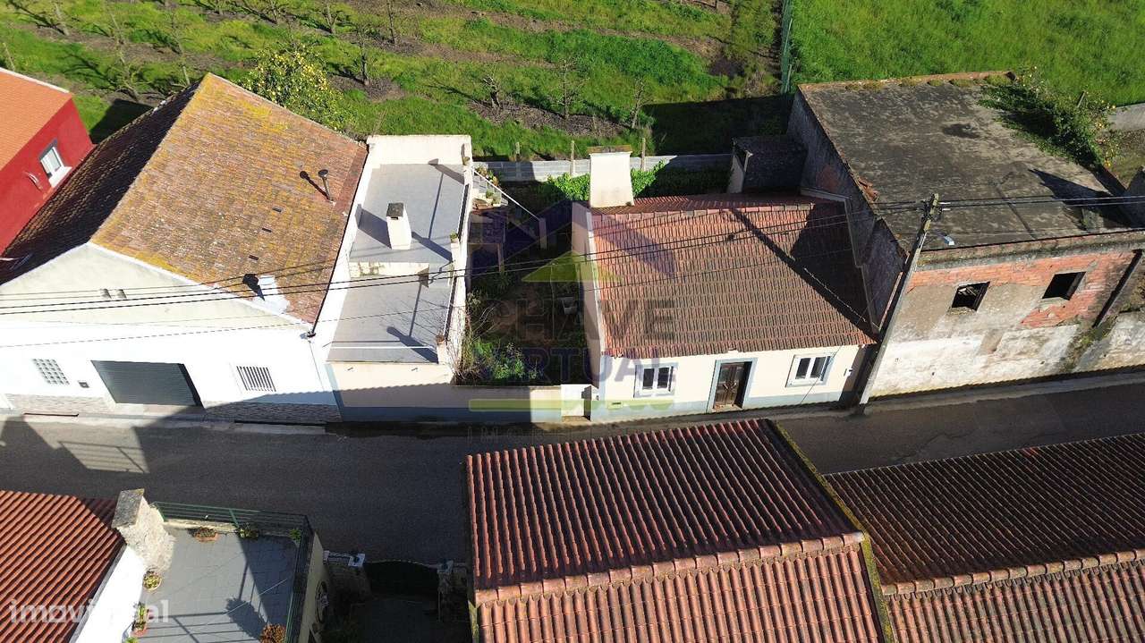 Moradia V1 c/ Sótão Amplo e Terraço Peral - Cadaval-21