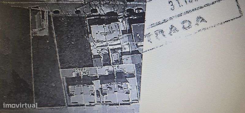 Terreno e casa T2 para recuperar em Ferreiró, Castêlo da Maia - Grande imagem: 4/4